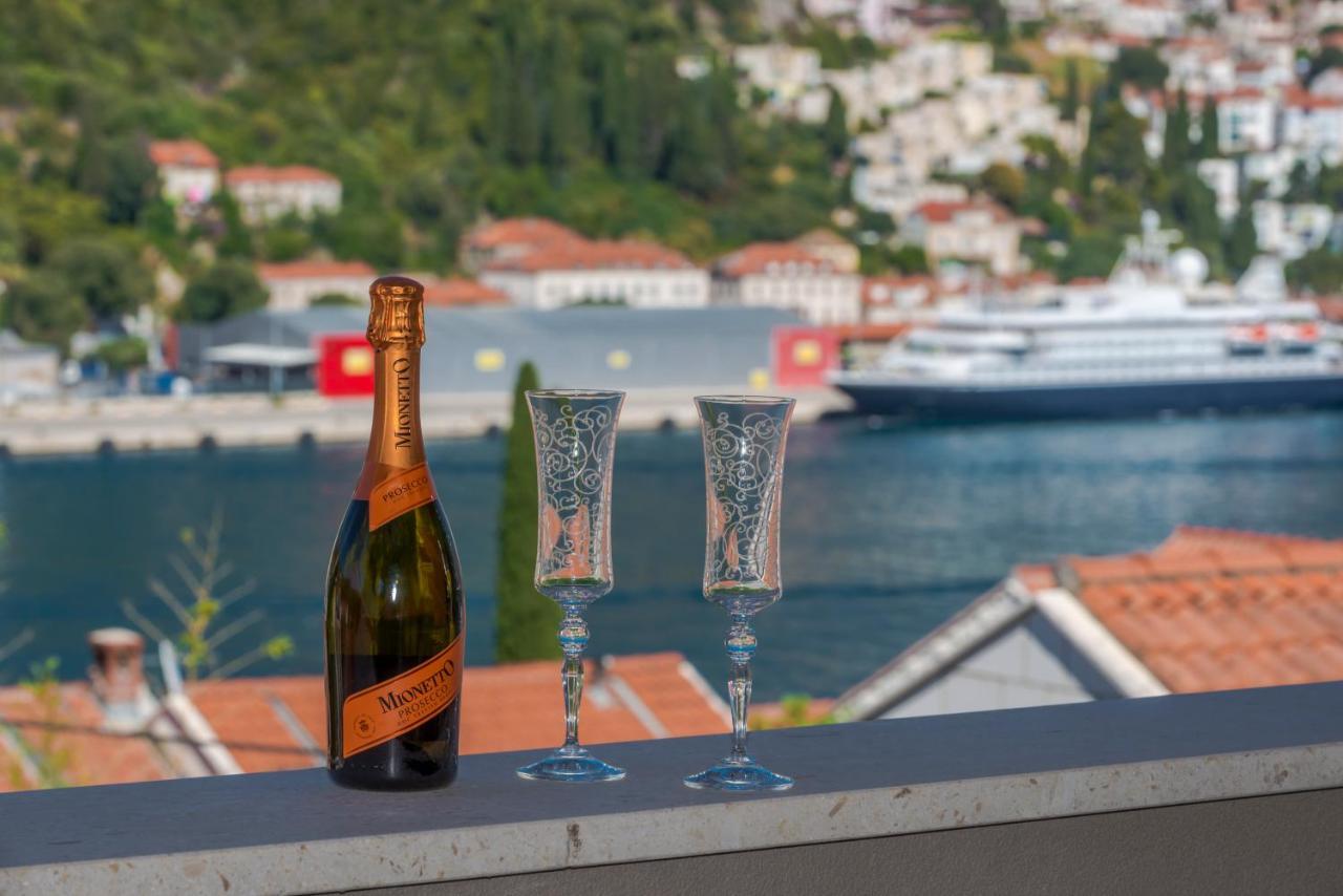 Oyo Deluxe Apartments Dubrovník Exteriér fotografie